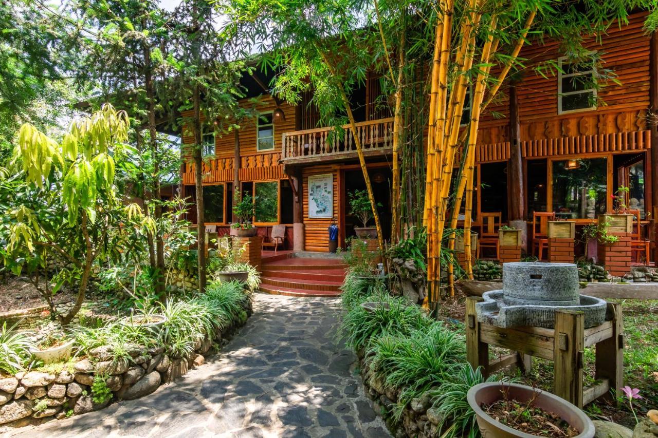 Sapa Riverside Ecolodge & Spa Bagian luar foto