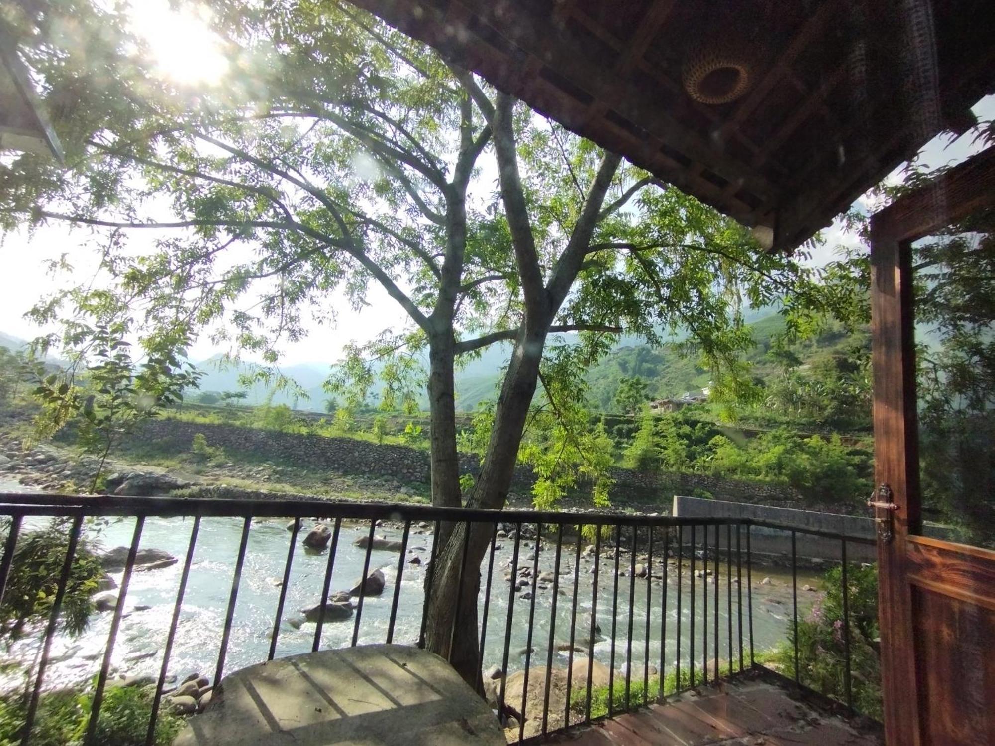 Sapa Riverside Ecolodge & Spa Bagian luar foto