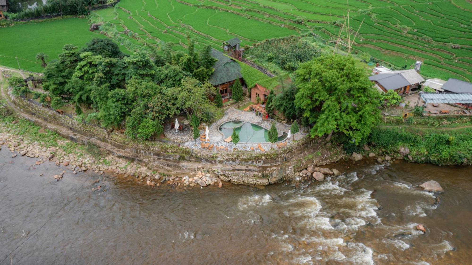 Sapa Riverside Ecolodge & Spa Bagian luar foto